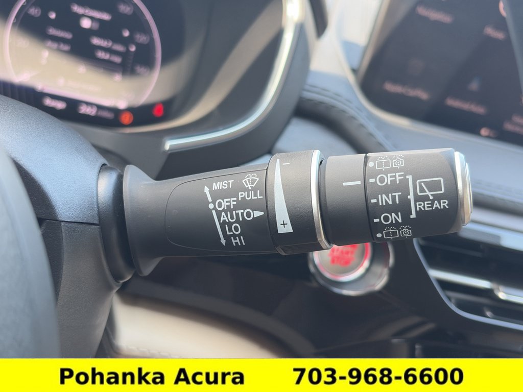 Certified 2024 Acura MDX w/ Advance Package AWD/4WD image 11