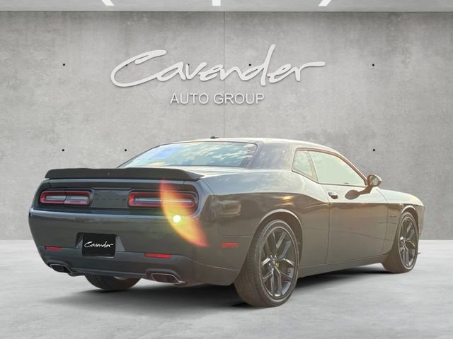 Used 2022 Dodge Challenger R/T w/ Blacktop Package image 16