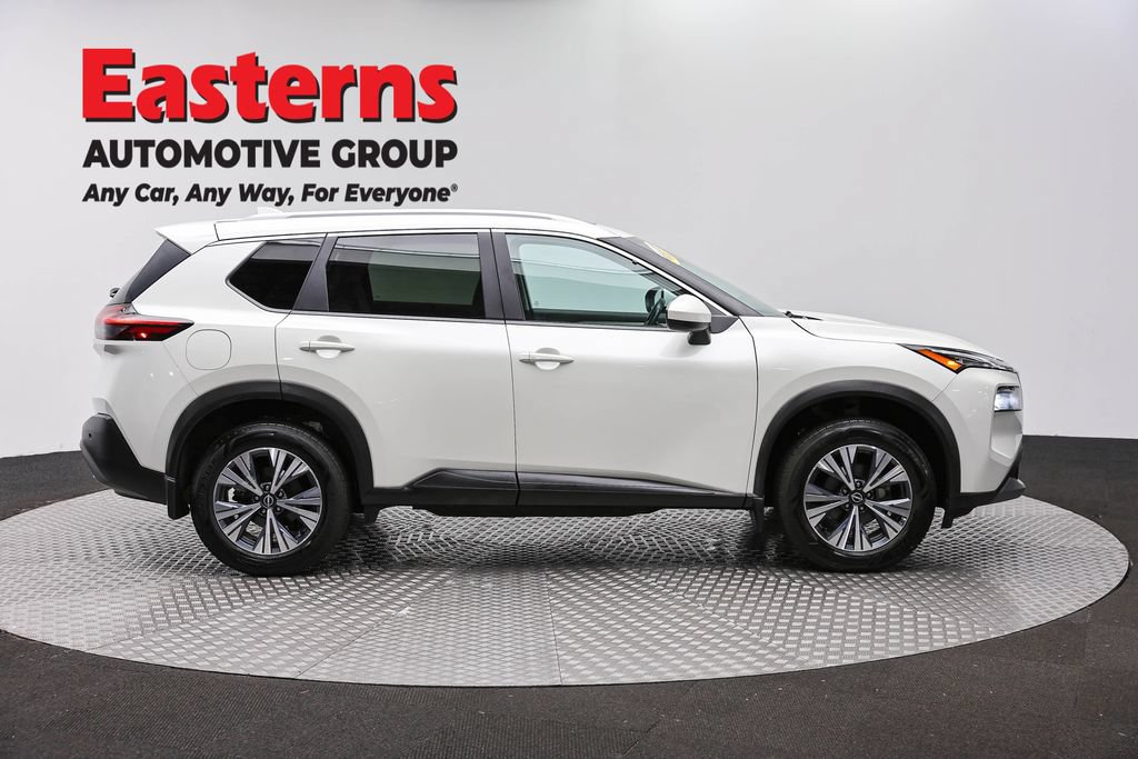 Used 2023 Nissan Rogue SV w/ SV Premium B Package AWD/4WD image 4