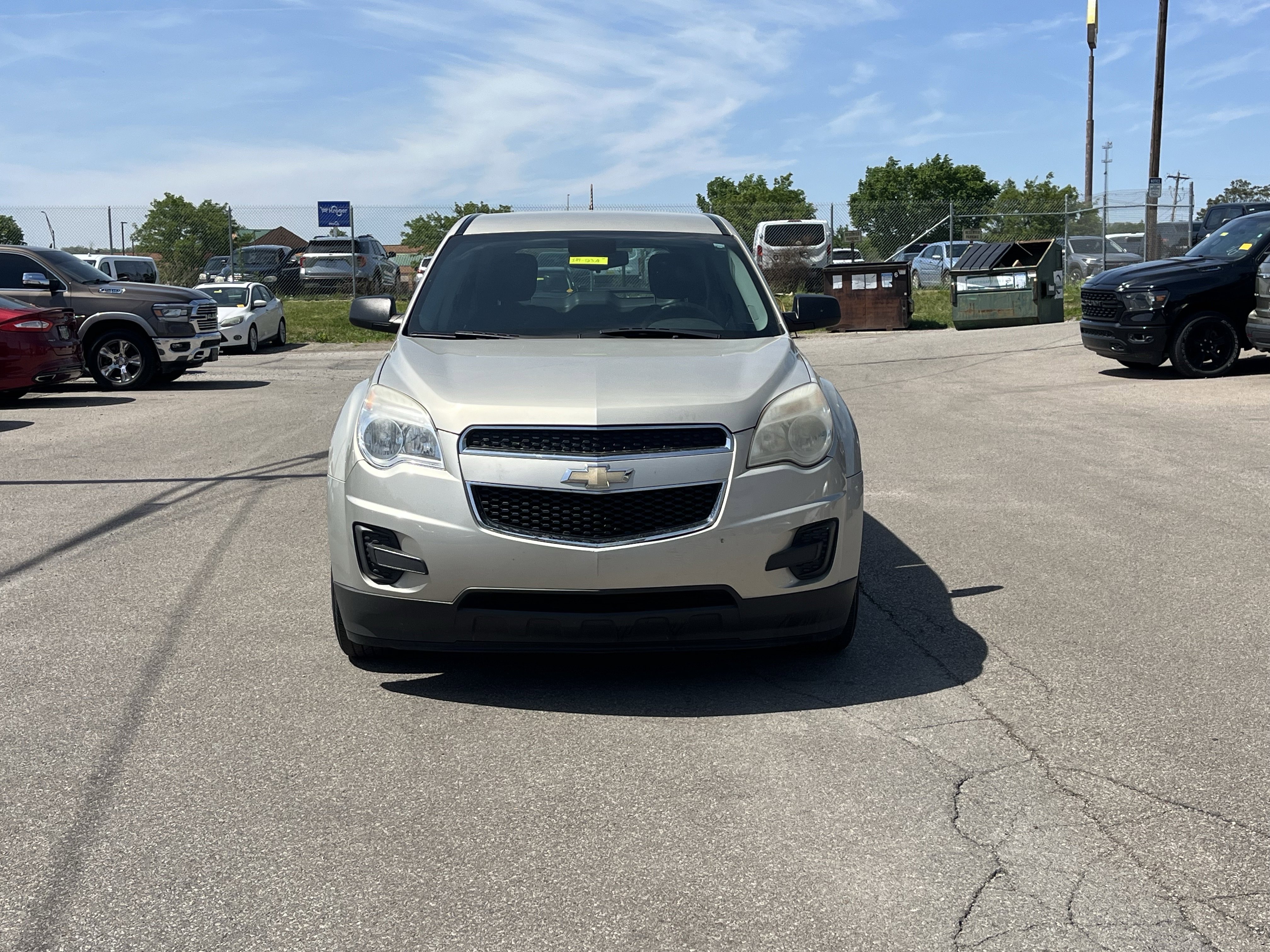 Used 2014 Chevrolet Equinox LS FWD image 2