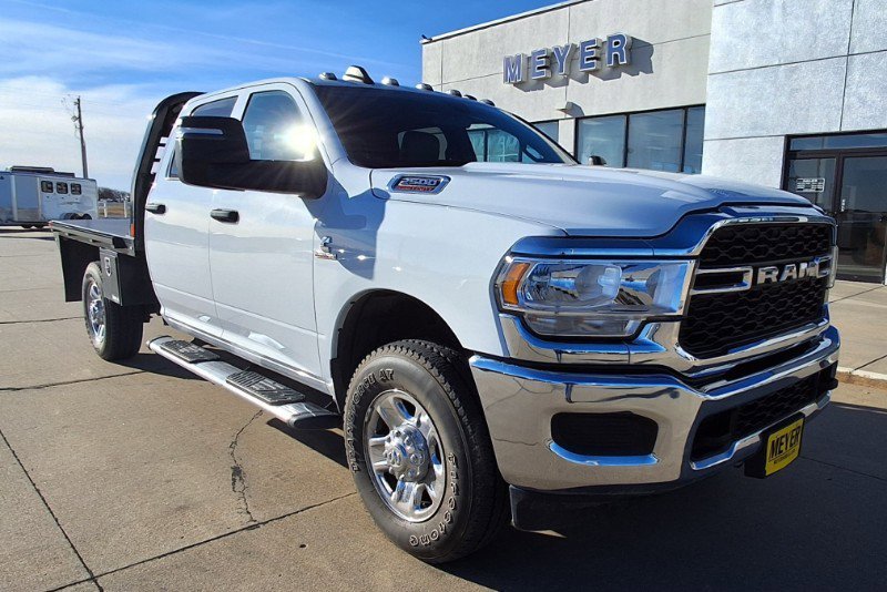 Used 2024 RAM 2500 Tradesman w/ Chrome Appearance Group image 2
