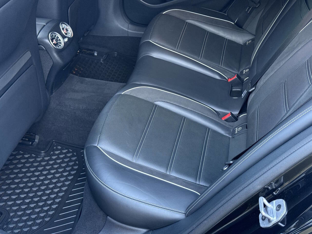 Used 2019 Mercedes-Benz E 63 AMG S image 20