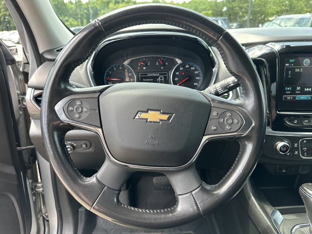 Used 2019 Chevrolet Traverse LT FWD image 12