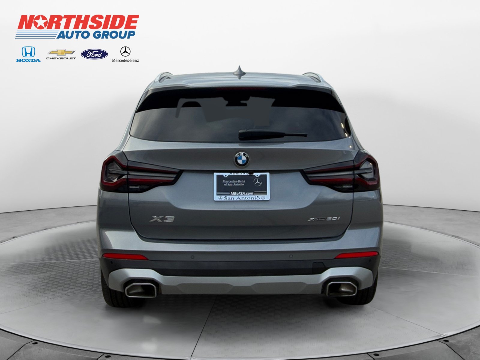Used 2024 BMW X3 xDrive30i w/ Premium Package w/ZPA AWD/4WD image 6