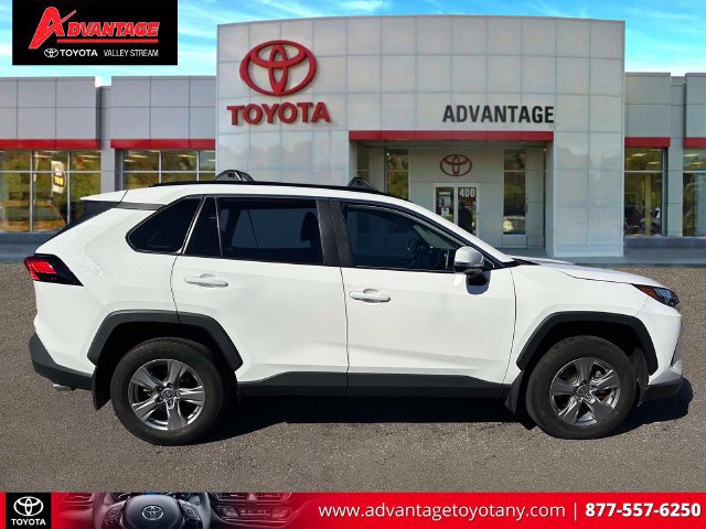 Used 2024 Toyota RAV4 XLE w/ Weather Package AWD/4WD image 5