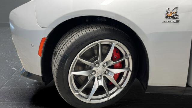 Used 2025 Dodge Charger R/T Scat Pack w/ Track Pack image 39