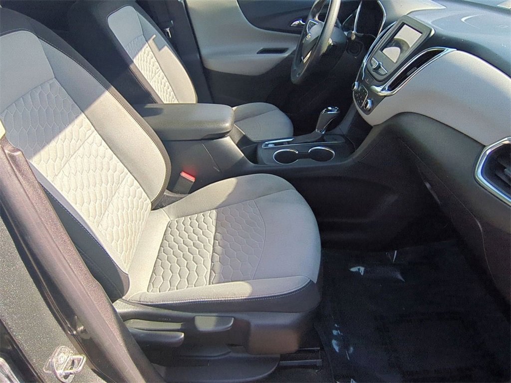 Used 2019 Chevrolet Equinox LS image 26