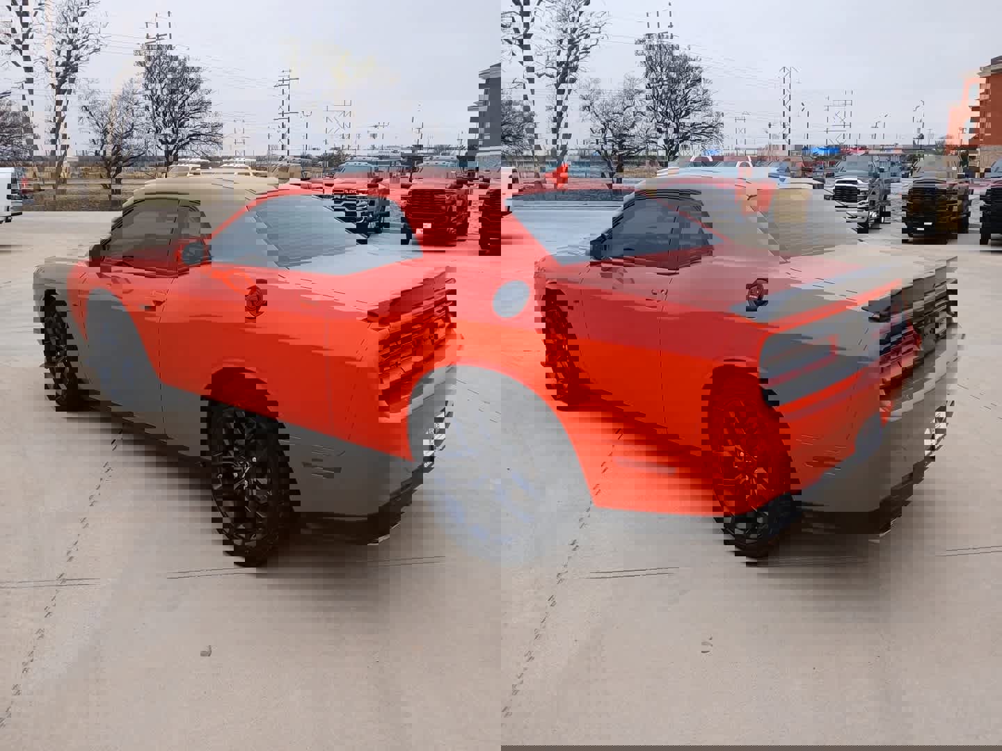 Used 2023 Dodge Challenger R/T w/ Plus Package image 4