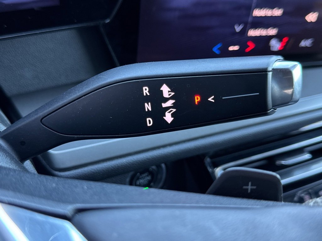 Used 2024 Chevrolet Traverse LT image 5