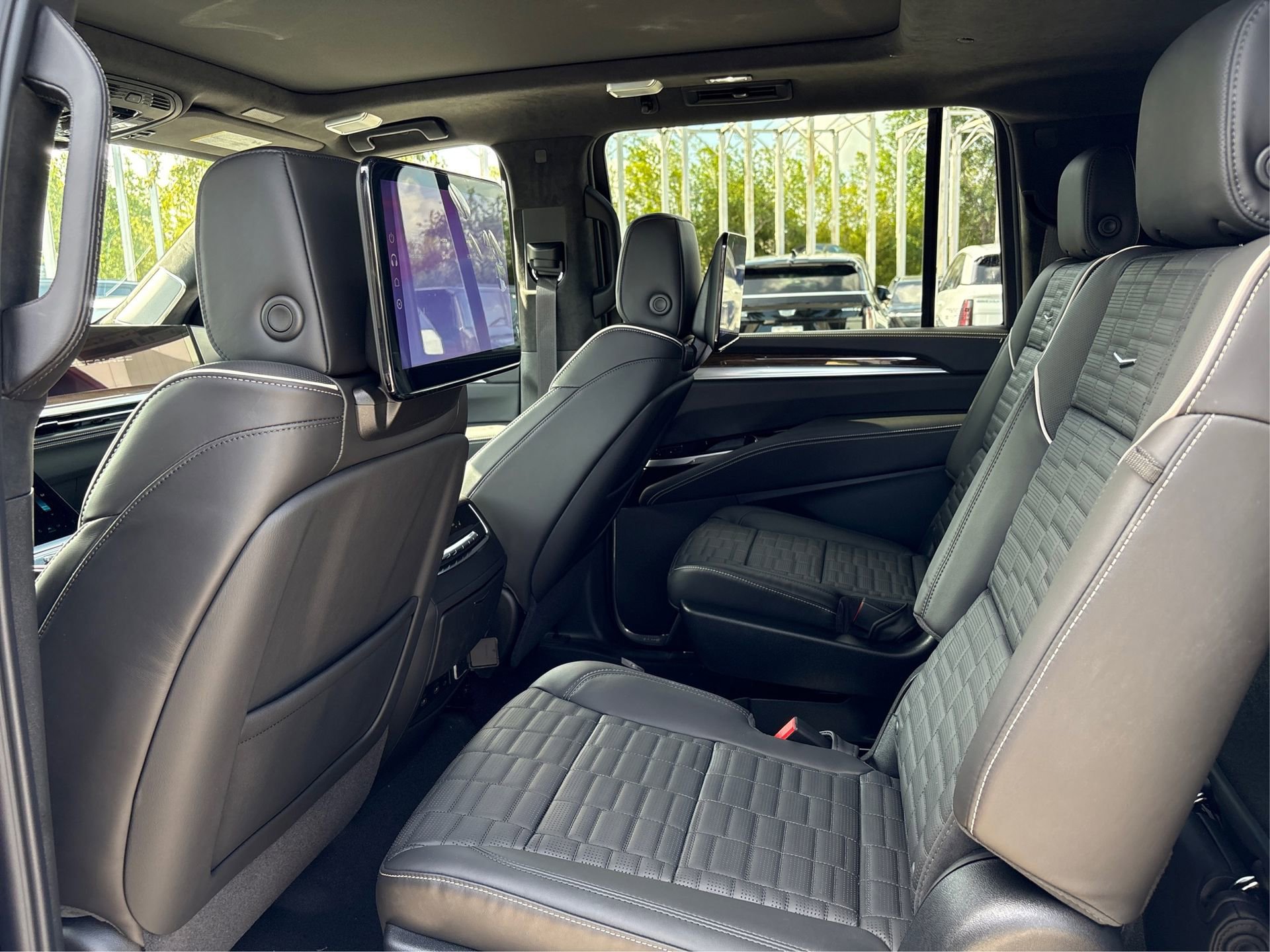 New 2026 Cadillac Escalade ESV Platinum Sport image 10