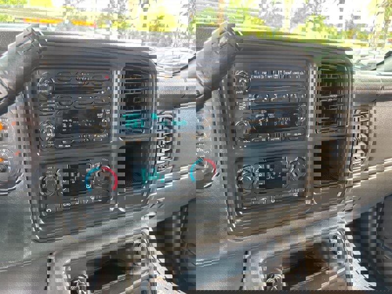 Used 2007 Chevrolet Silverado 3500 LT w/ Heavy-Duty Power Package image 19