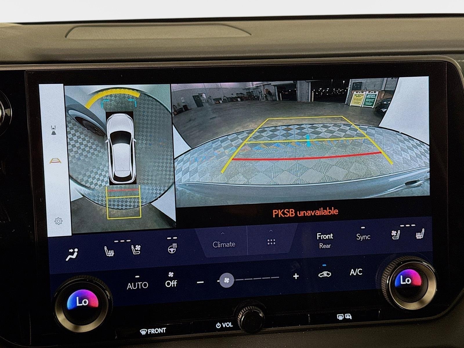 Used 2024 Lexus RX 500h F Sport w/ Convenience Package image 17