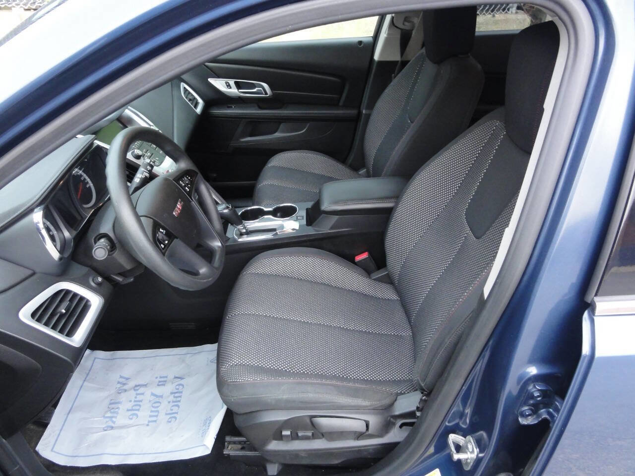 Used 2017 GMC Terrain SLE AWD/4WD image 10