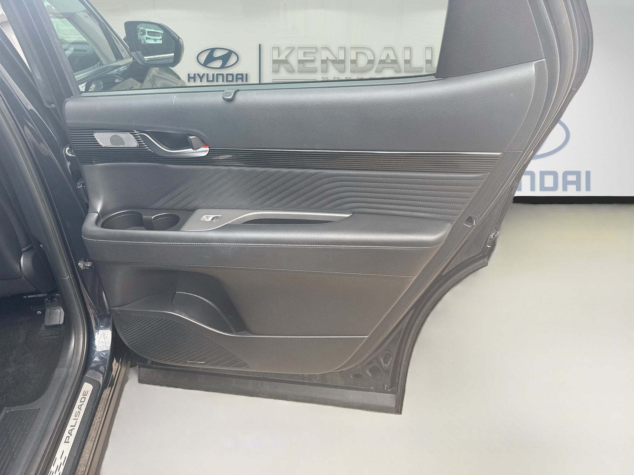 Used 2023 Hyundai Palisade Calligraphy FWD image 28