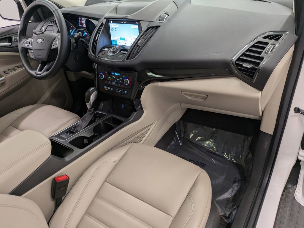 Used 2019 Ford Escape Titanium AWD/4WD image 29
