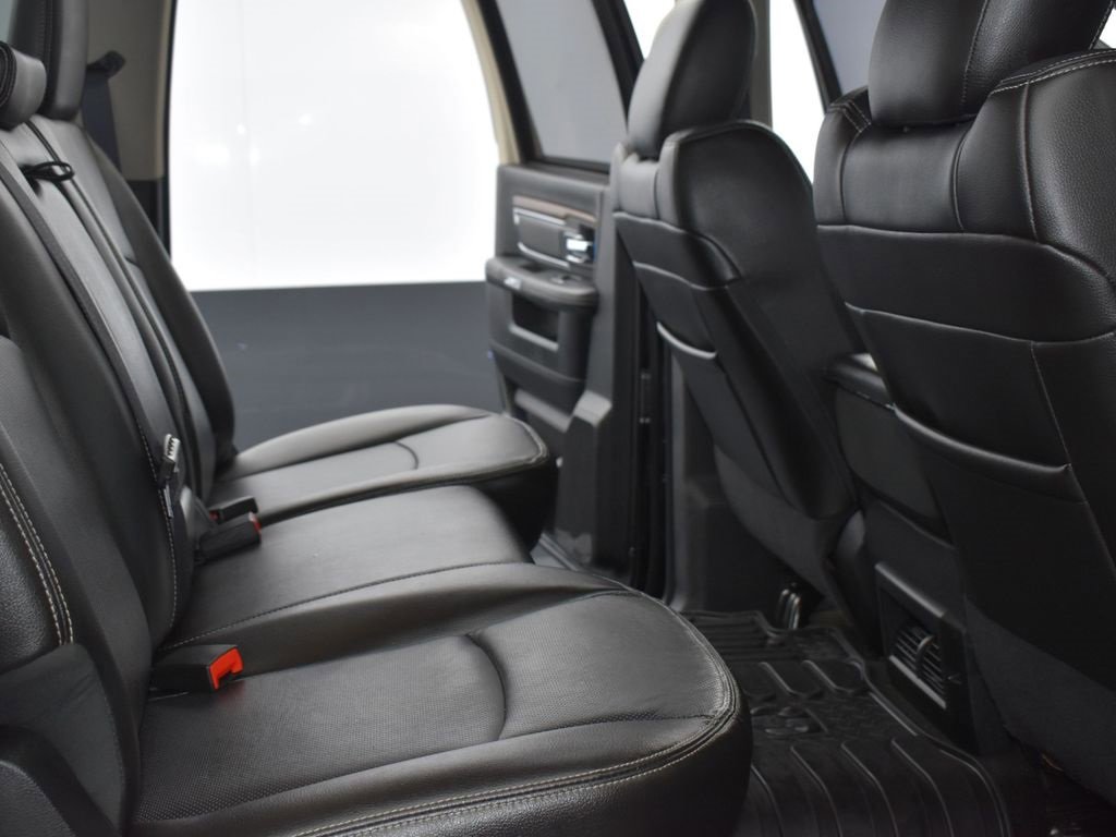 Used 2015 RAM 2500 Laramie w/ Black Appearance Group image 11