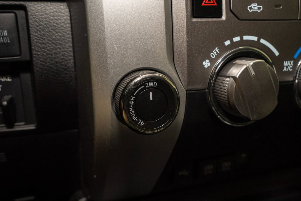 Used 2020 Toyota Tundra SR5 w/ SR5 Leather Package image 15