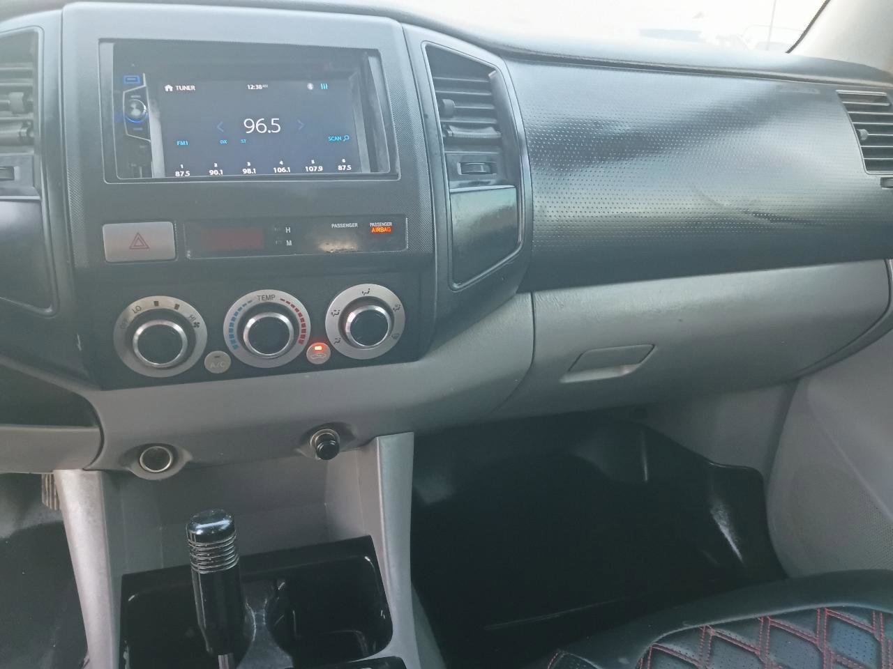 Used 2007 Toyota Tacoma PreRunner RWD image 13