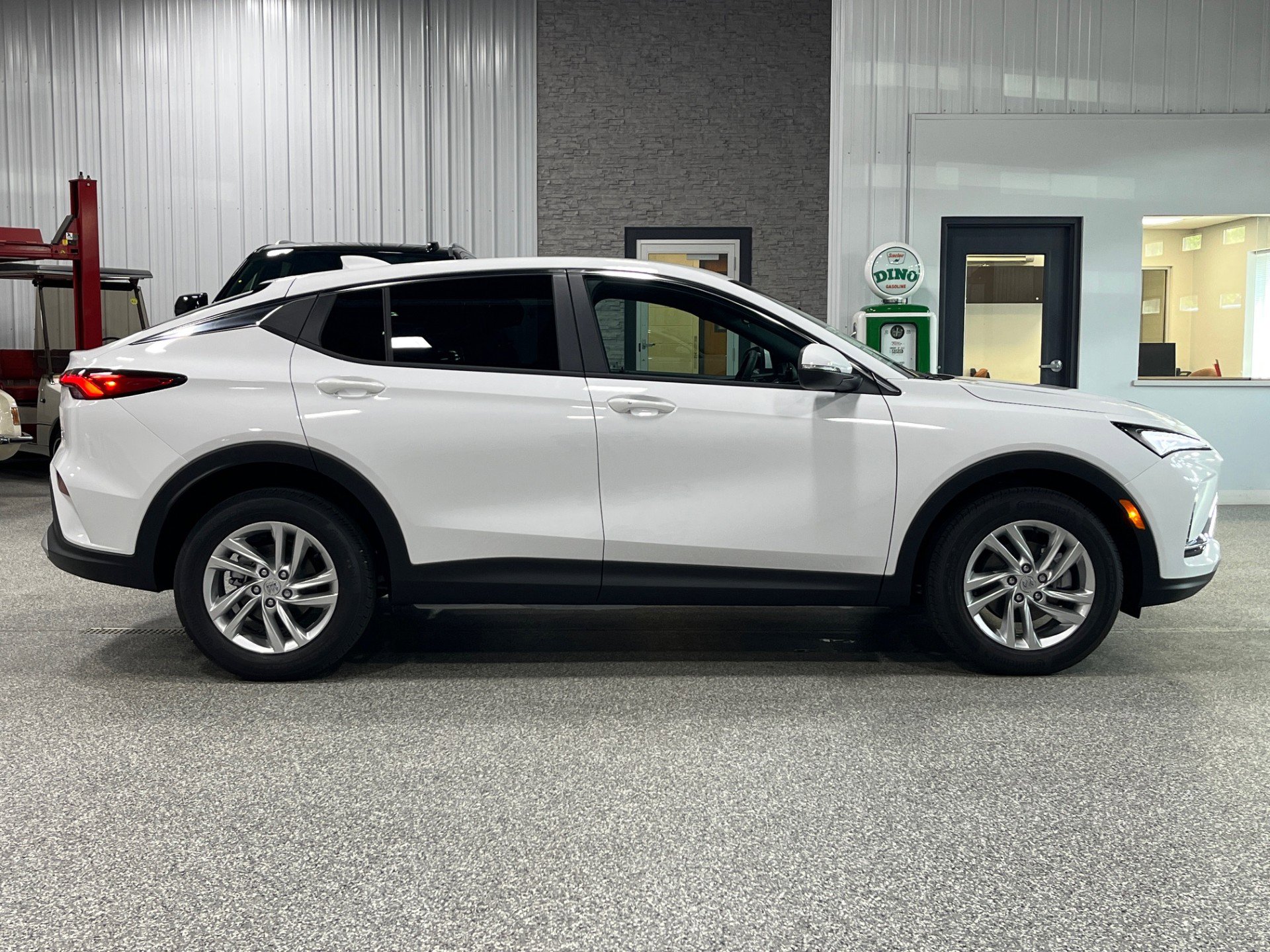 New 2025 Buick Envista Preferred w/ Convenience I Package image 6