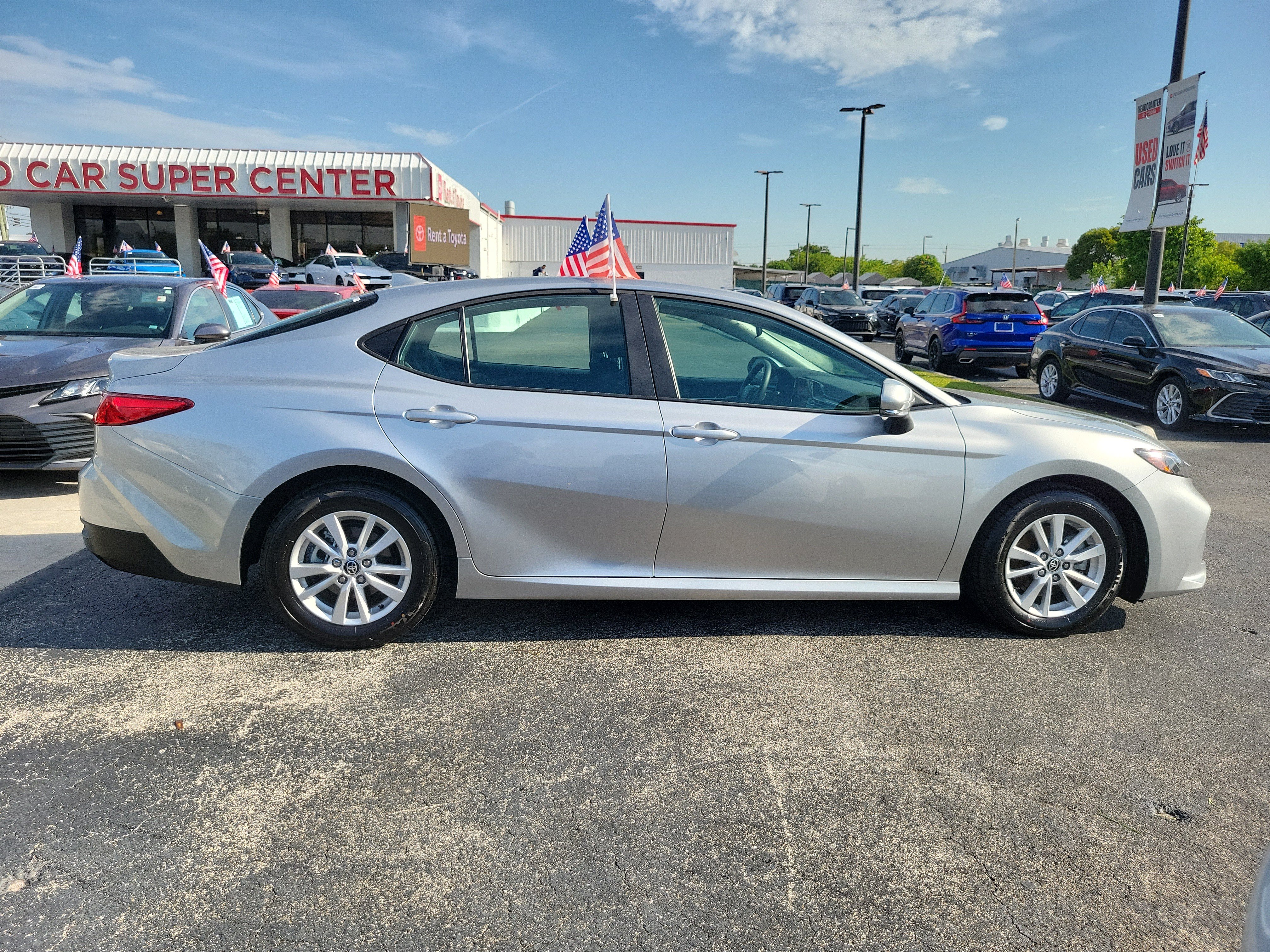 Used 2026 Toyota Camry LE FWD image 13