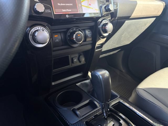Used 2021 Toyota 4Runner Venture w/ Moonroof Package AWD/4WD image 12