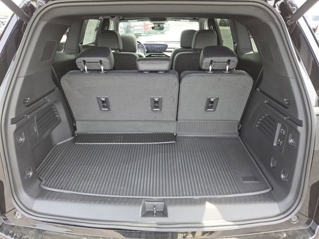New 2026 Buick Enclave Avenir w/ Super Cruise Package FWD image 28