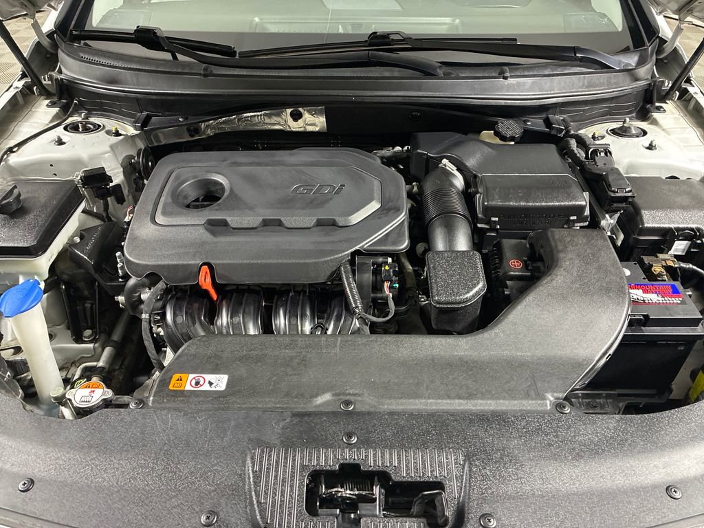 Used 2016 Hyundai Sonata Limited w/ Option Group 05 image 36