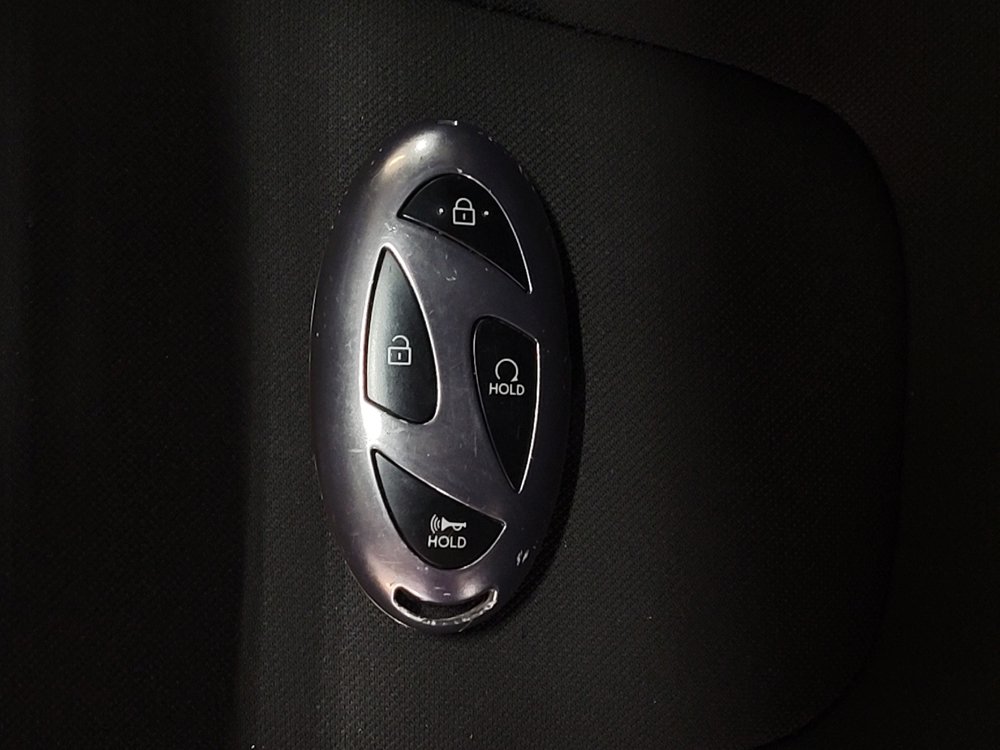 Used 2025 Hyundai Elantra Sport w/ Cargo Package FWD image 32