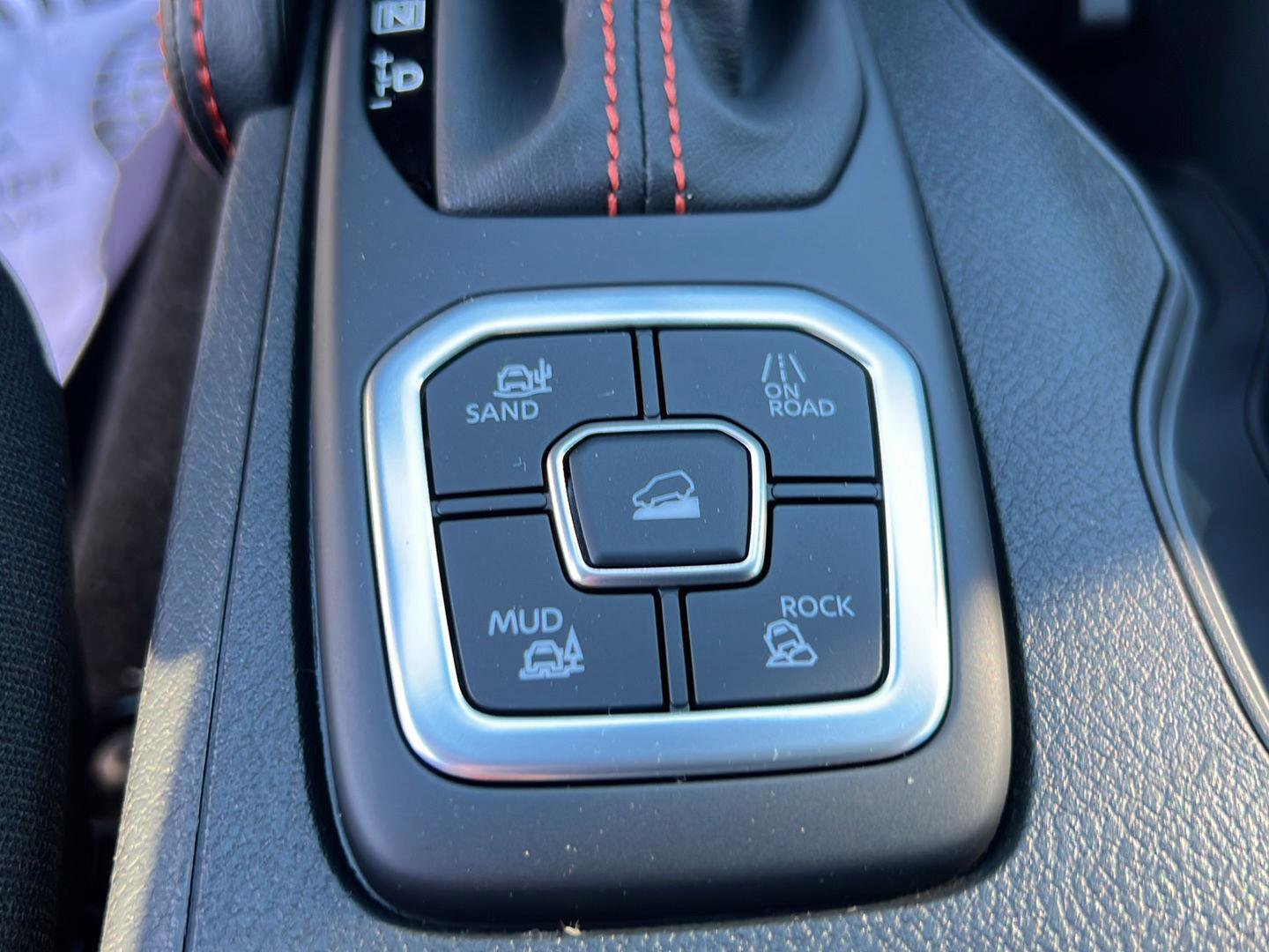 New 2026 Nissan Frontier PRO-4X w/ Pro-4x Convenience Package image 27