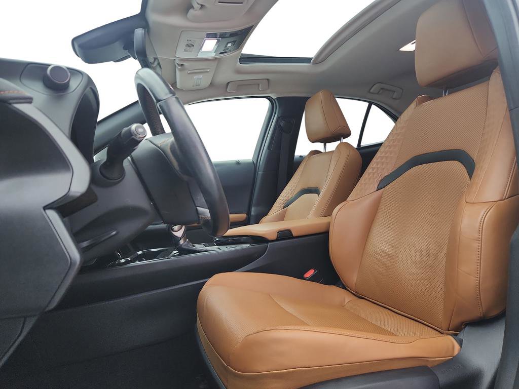 Used 2020 Lexus UX 250h w/ Premium Package AWD/4WD image 13