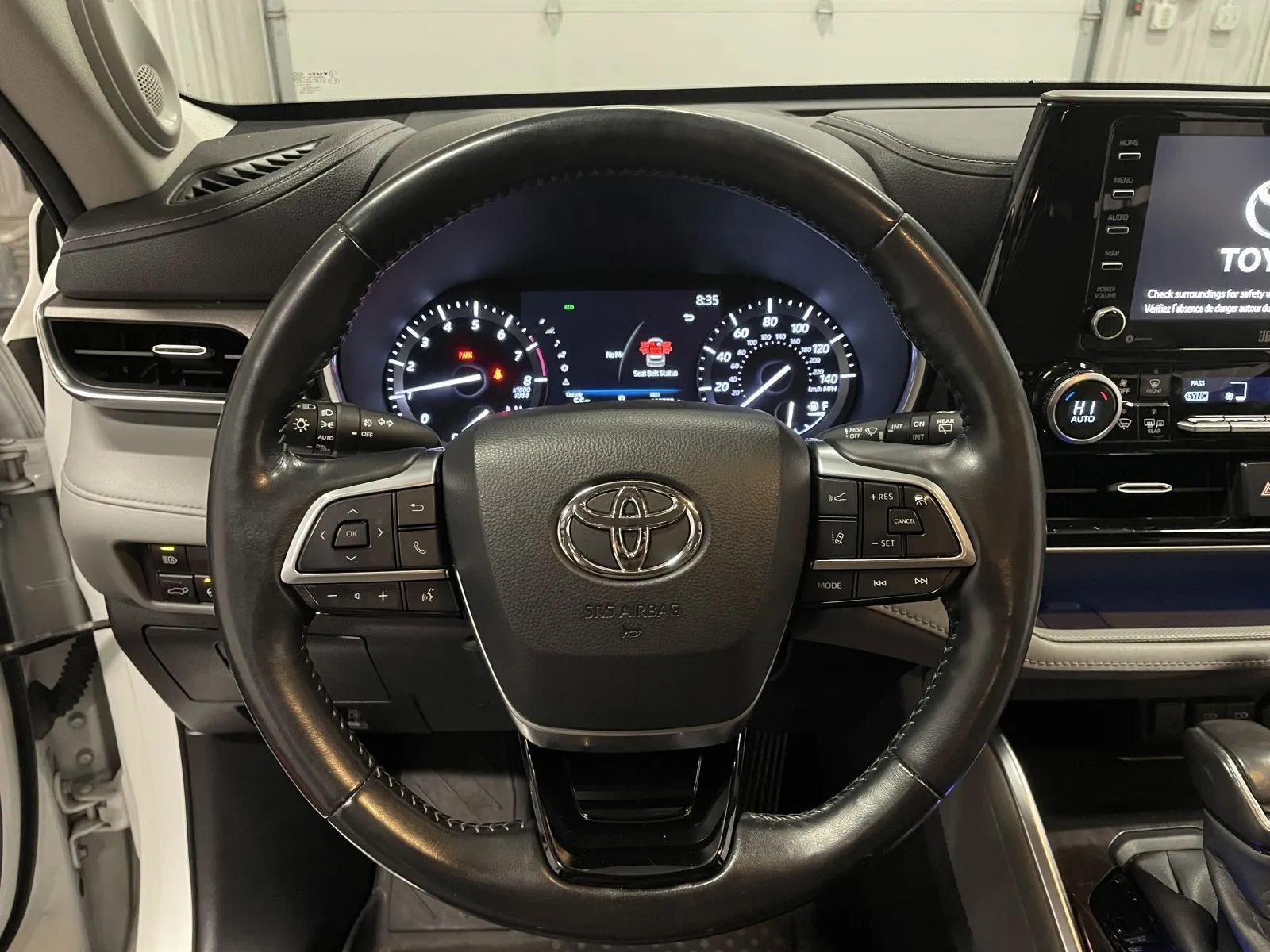 Used 2020 Toyota Highlander Limited image 21
