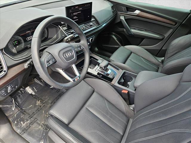 Certified 2025 Audi Q5 e Premium Plus w/ Premium Plus Package AWD/4WD image 12
