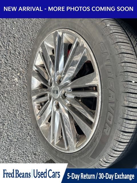 Used 2017 Kia Optima SX image 4