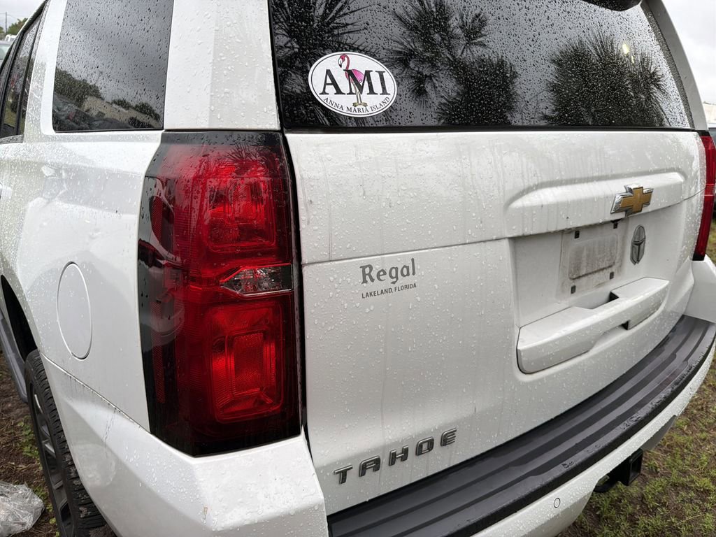 Used 2018 Chevrolet Tahoe LS w/ Enhanced Driver Alert Package image 7