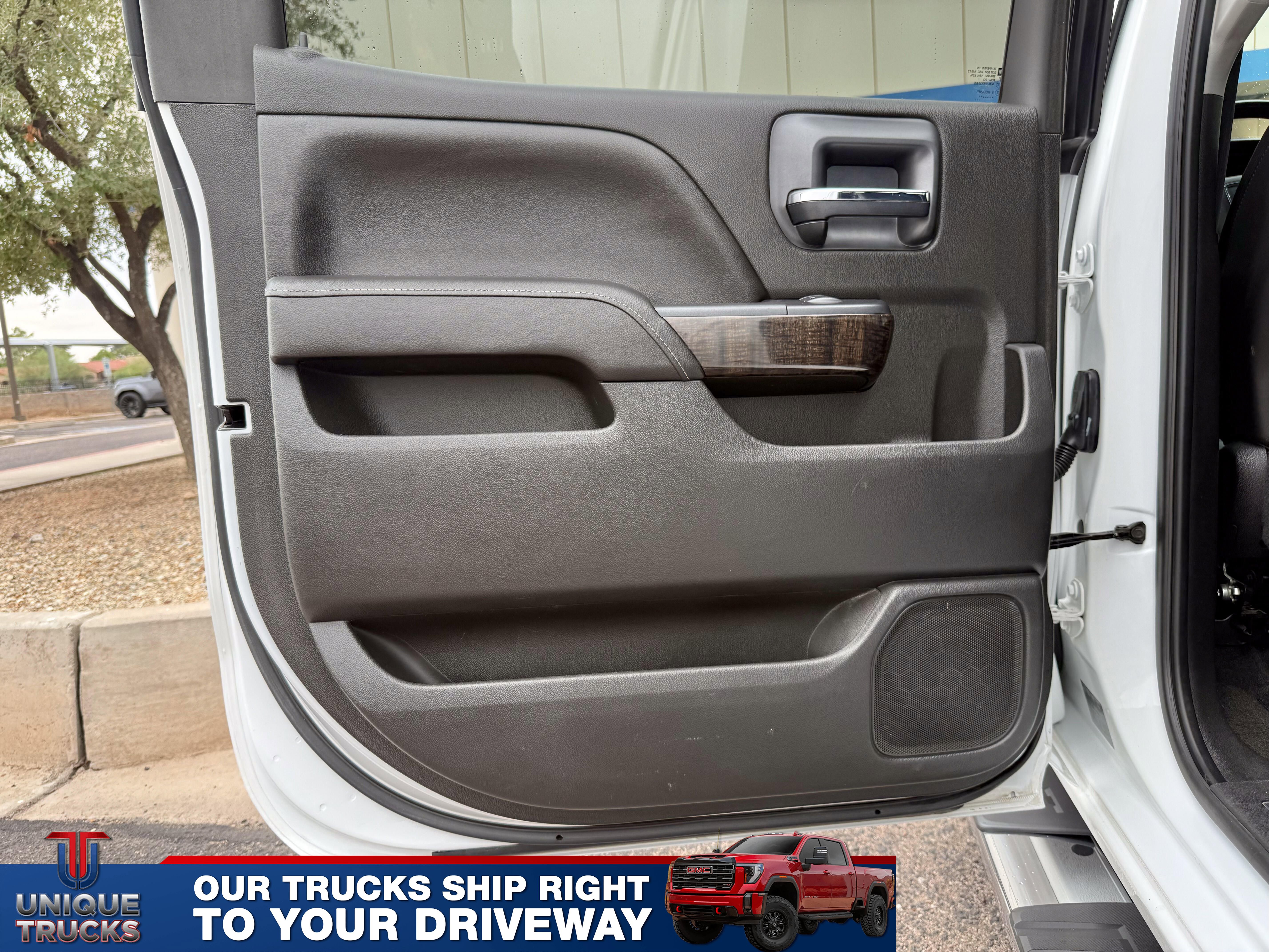 Used 2015 GMC Sierra 3500 Denali w/ Duramax Plus Package image 20