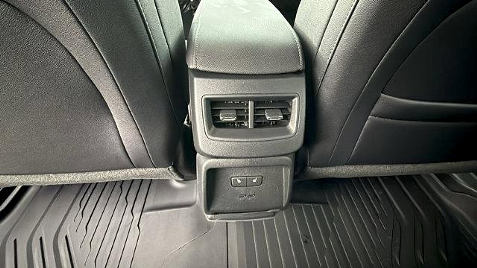 New 2026 Chevrolet Equinox EV RS image 24