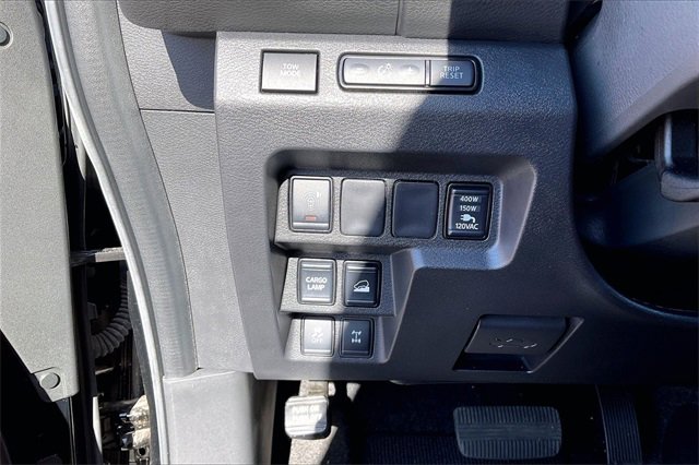 Certified 2025 Nissan Frontier PRO-4X w/ Pro Convenience Package image 29