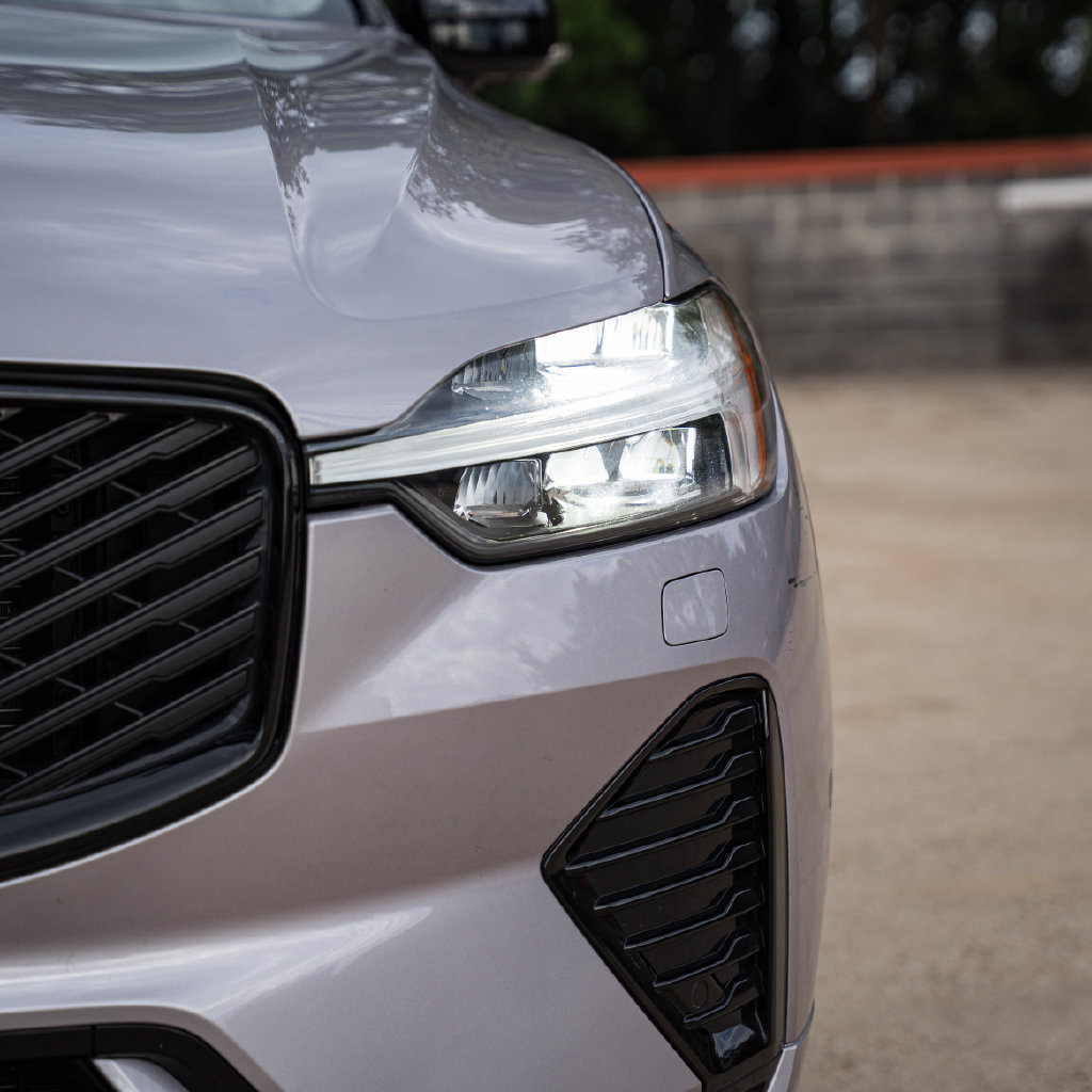 Certified 2026 Volvo XC60 B5 Plus AWD/4WD image 5
