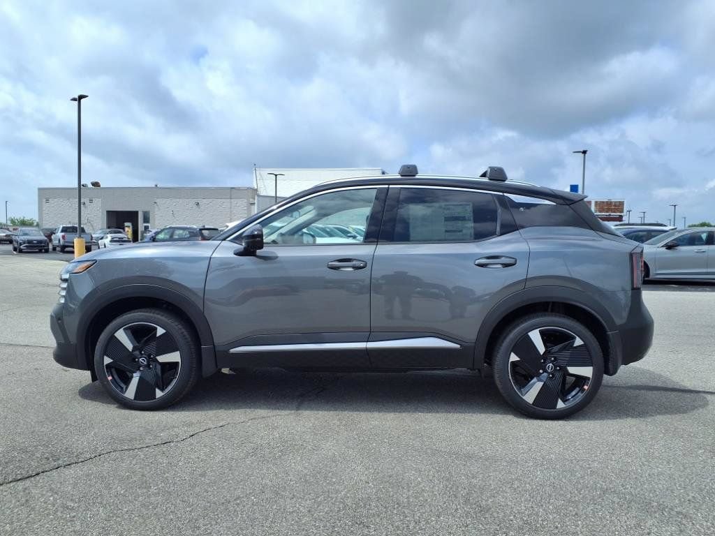 New 2025 Nissan Kicks SR AWD/4WD image 5
