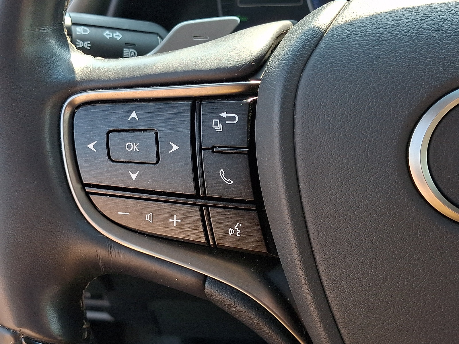 Used 2019 Lexus ES 350 FWD image 24