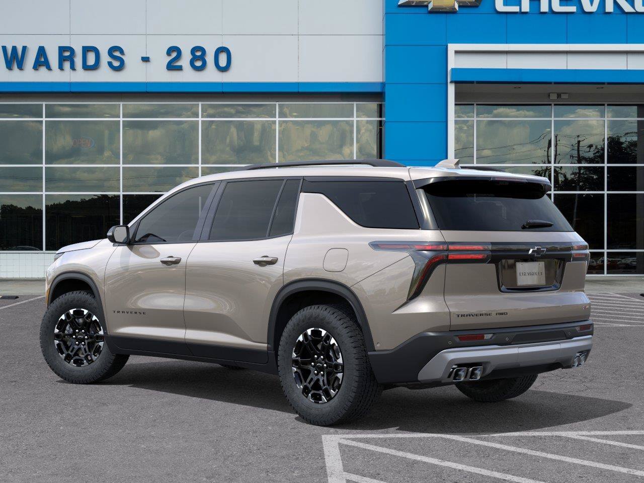New 2027 Chevrolet Traverse Z71 w/ Enhanced Driving Package AWD/4WD image 3