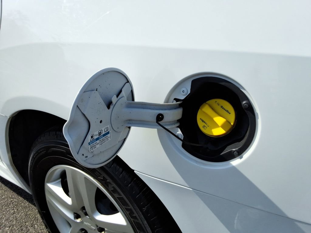 Used 2010 Chevrolet Impala LS FWD image 12