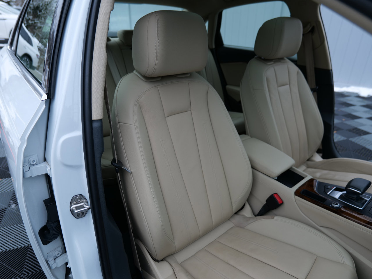 Used 2019 Audi A4 2.0T Premium Plus w/ Premium Plus Package image 40