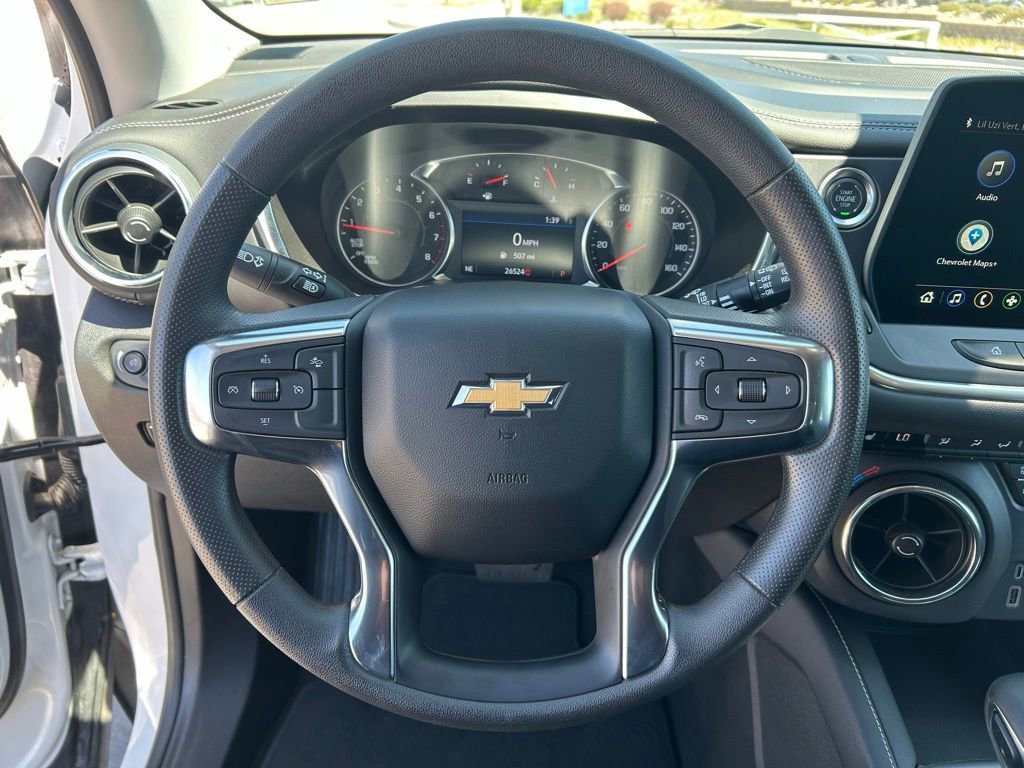 Used 2025 Chevrolet Blazer LT AWD/4WD image 12