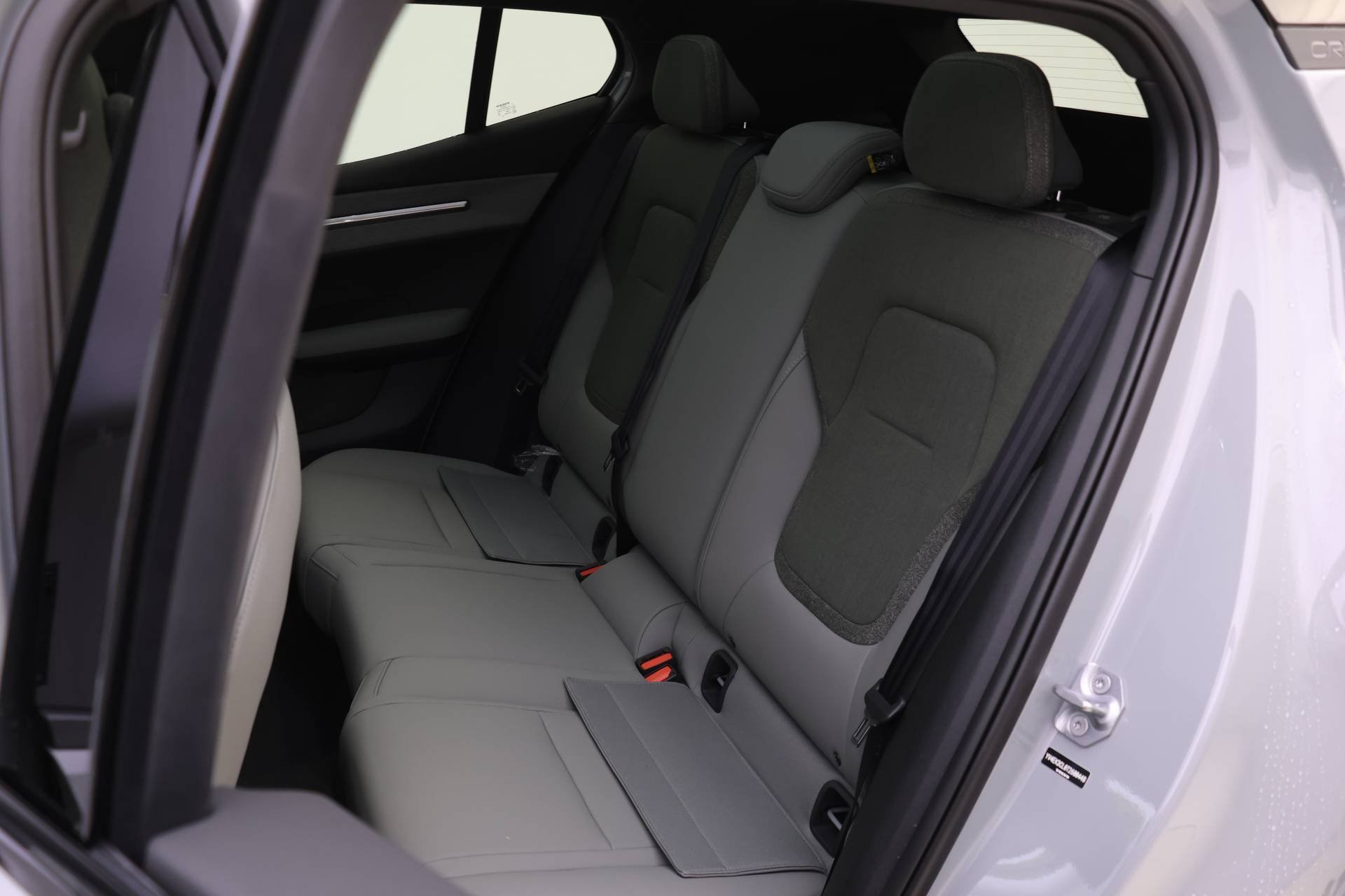 New 2026 Volvo EX30 Cross Country Ultra image 11