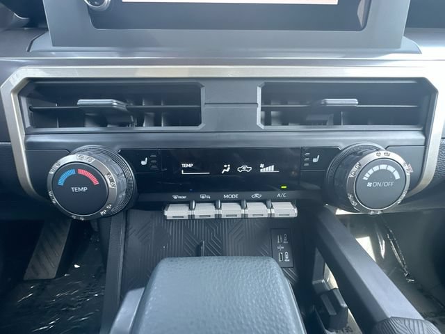 Used 2026 Toyota Tacoma SR5 AWD/4WD image 21