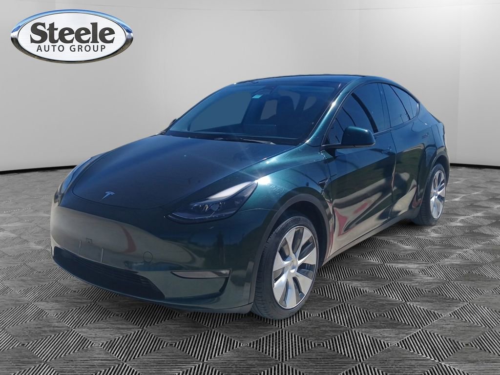 Used 2022 Tesla Model Y Long Range image 1