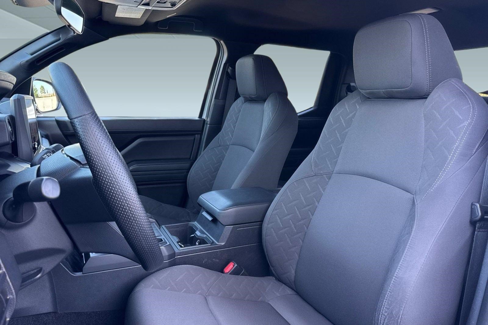 Used 2024 Toyota Tacoma SR RWD image 5