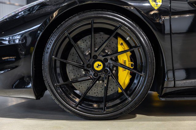 Used 2014 Ferrari 458 Spider RWD image 21
