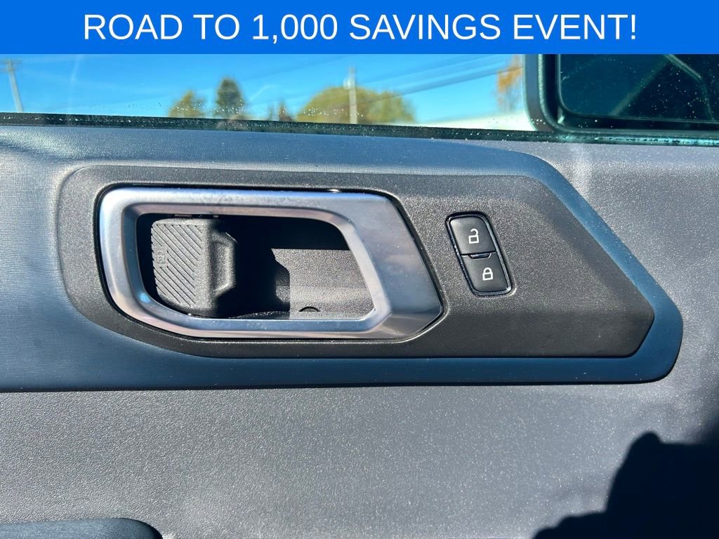 Used 2024 Ford Bronco Outer Banks image 12